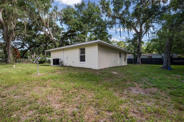 11445 CR 675, Webster, FL 33597