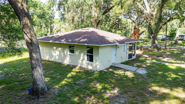 11445 CR 675, Webster, FL 33597