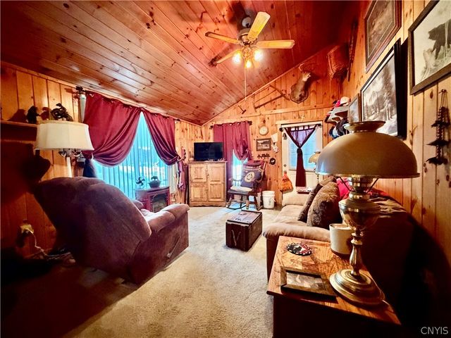 1720 Gardner Road, Montague, NY 13367