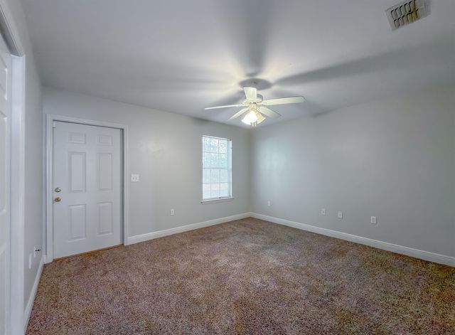 3289 Sawtooth Drive, Tallahassee, FL 32303