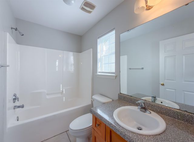 3289 Sawtooth Drive, Tallahassee, FL 32303