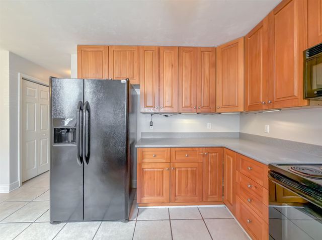 3289 Sawtooth Drive, Tallahassee, FL 32303