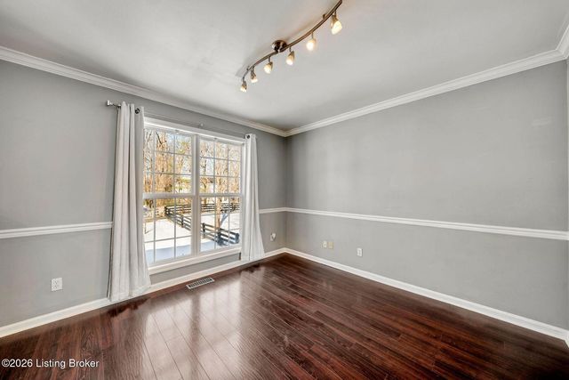 7121 Apple Orchard Ln, Crestwood, KY 40014