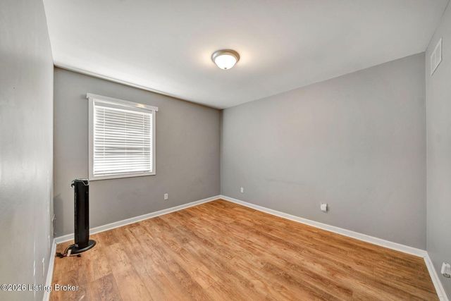 7121 Apple Orchard Ln, Crestwood, KY 40014