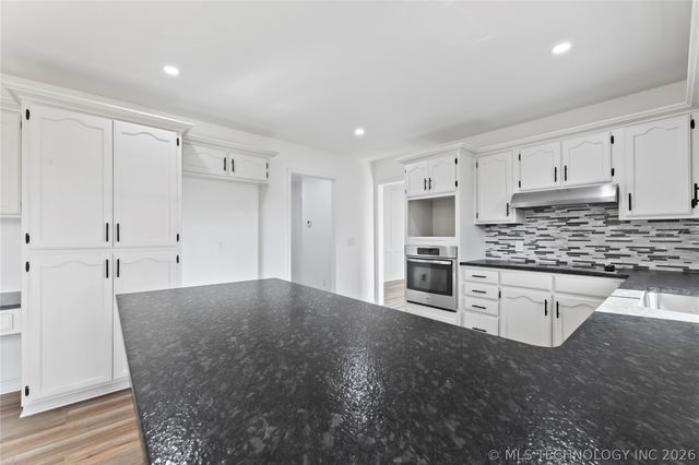 10924 E 66th Street, Tulsa, OK 74133