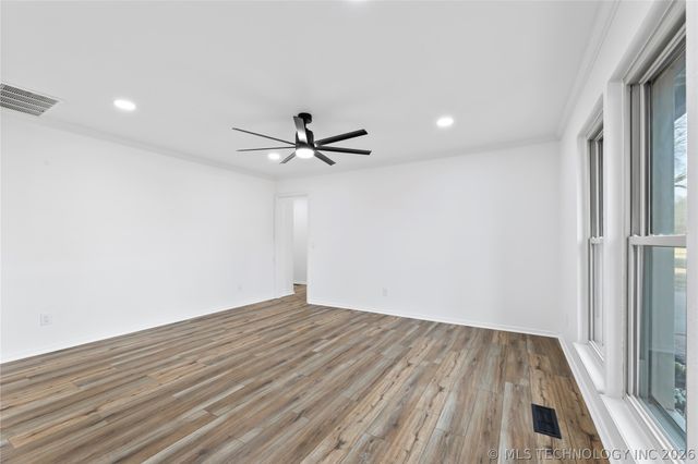 10924 E 66th Street, Tulsa, OK 74133