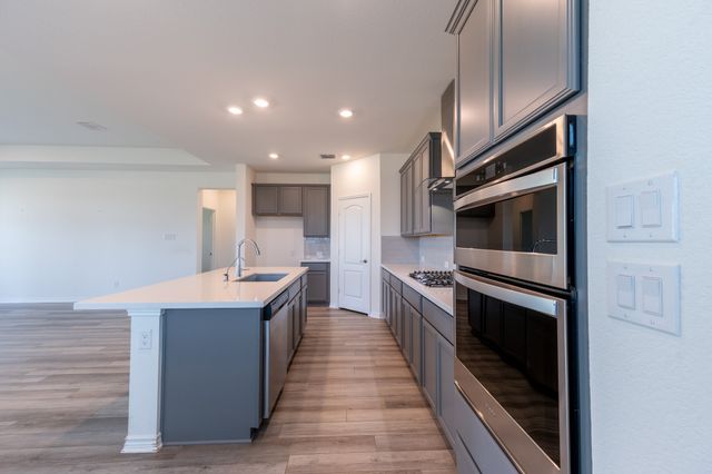 2701 Webb Avenue, Aubrey, TX 76227