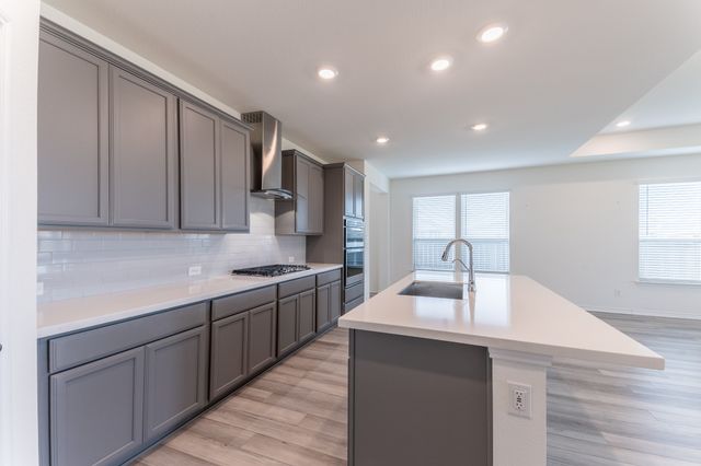 2701 Webb Avenue, Aubrey, TX 76227