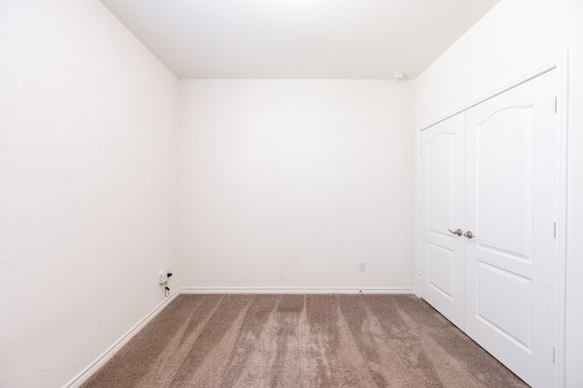 2701 Webb Avenue, Aubrey, TX 76227
