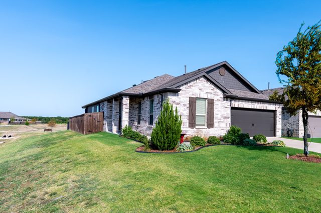 2701 Webb Avenue, Aubrey, TX 76227