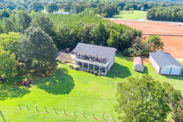 4115 Locust Hill Road, Taylors, SC 29687