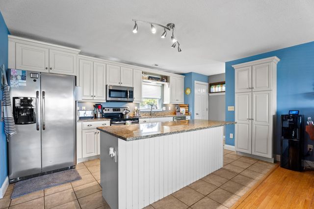 4115 Locust Hill Road, Taylors, SC 29687