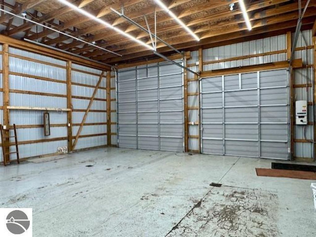 Image 14 of property listing at 602 N Mill Street, Alma, MI 48801