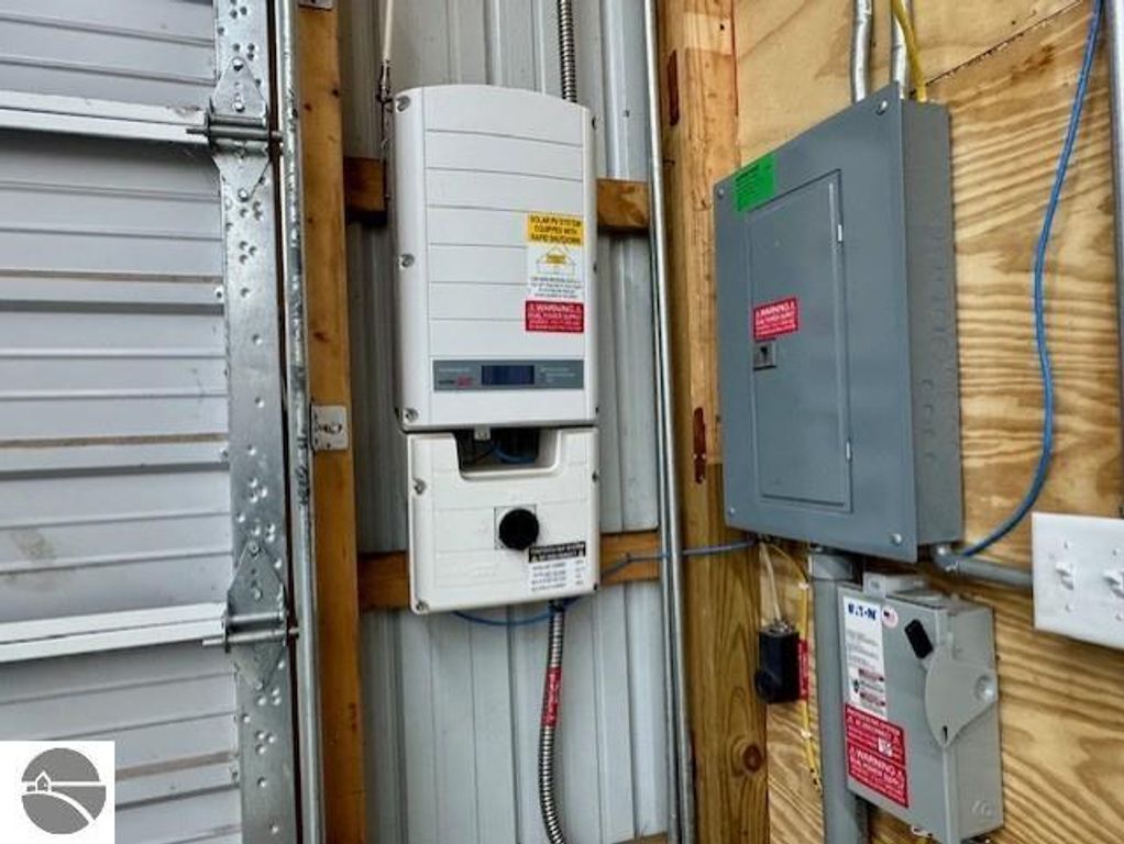 Image 15 of property listing at 602 N Mill Street, Alma, MI 48801