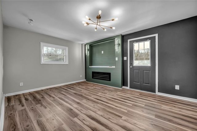 465 Fernhill Ave, Brookline, PA 15226