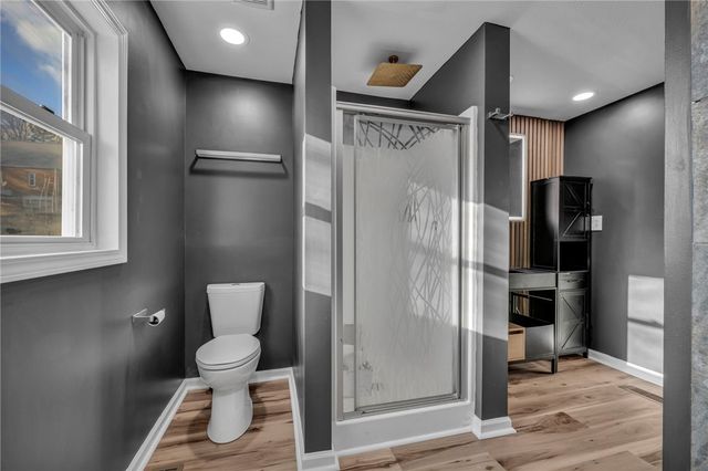 465 Fernhill Ave, Brookline, PA 15226