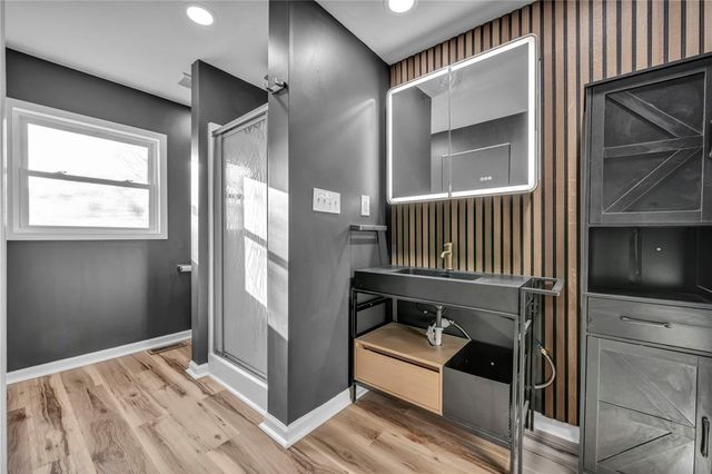 465 Fernhill Ave, Brookline, PA 15226