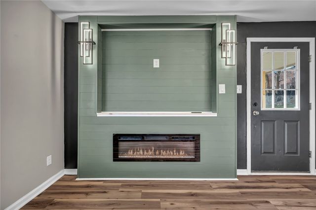 465 Fernhill Ave, Brookline, PA 15226