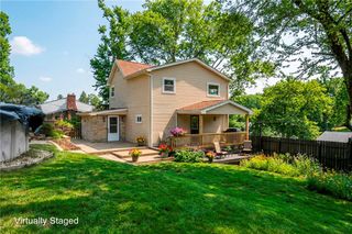 465 Fernhill Ave, Brookline, PA 15226