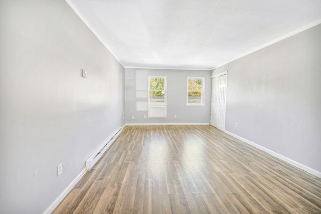 50 Angel Drive APT D, Waterbury, CT 06708