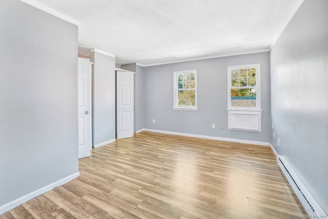 50 Angel Drive APT D, Waterbury, CT 06708