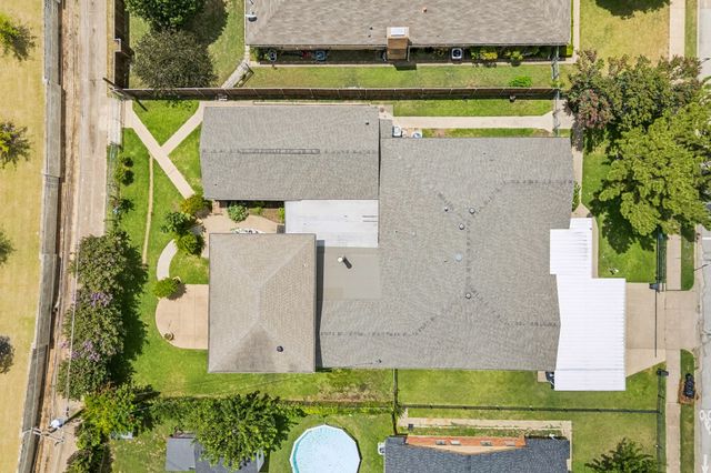 2122 S Vernon Avenue, Dallas, TX 75224