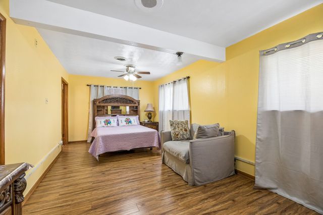 2122 S Vernon Avenue, Dallas, TX 75224