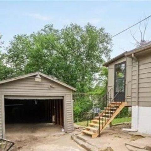 3408 Mersington Avenue, Kansas City, MO 64128