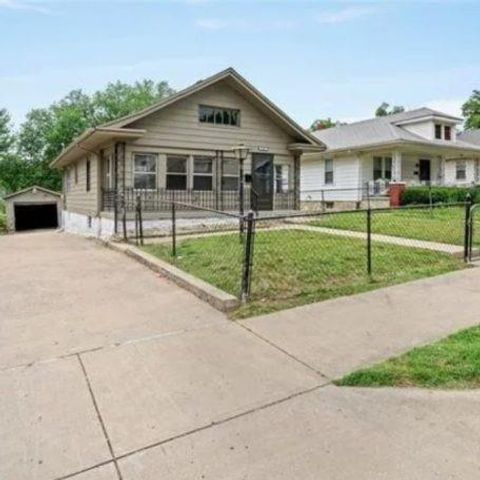 3408 Mersington Avenue, Kansas City, MO 64128