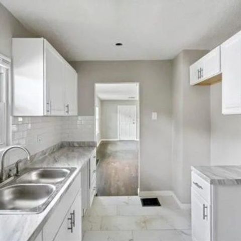 3408 Mersington Avenue, Kansas City, MO 64128