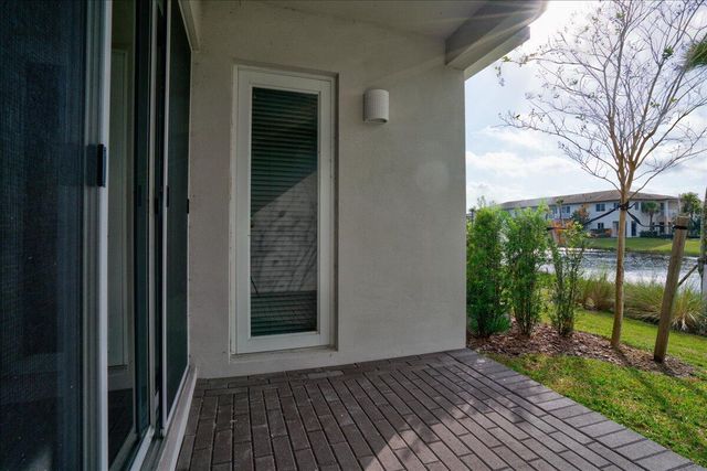 1451 Pioneer Way, Royal Palm Beach, FL 33411