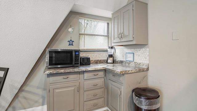 8421 Elizabeth Avenue, Panama City Beach, FL 32408