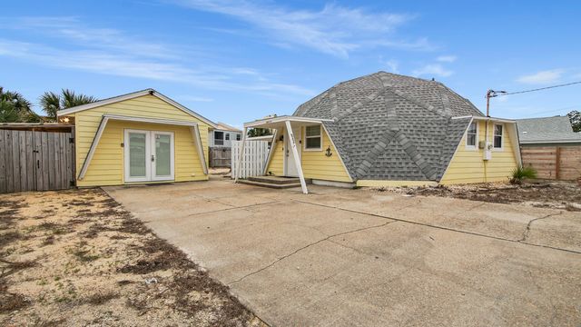 8421 Elizabeth Avenue, Panama City Beach, FL 32408