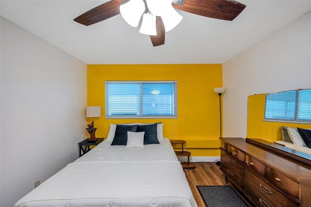 1801 BEDFORD TERRACE 221, Sun City Center, FL 33573