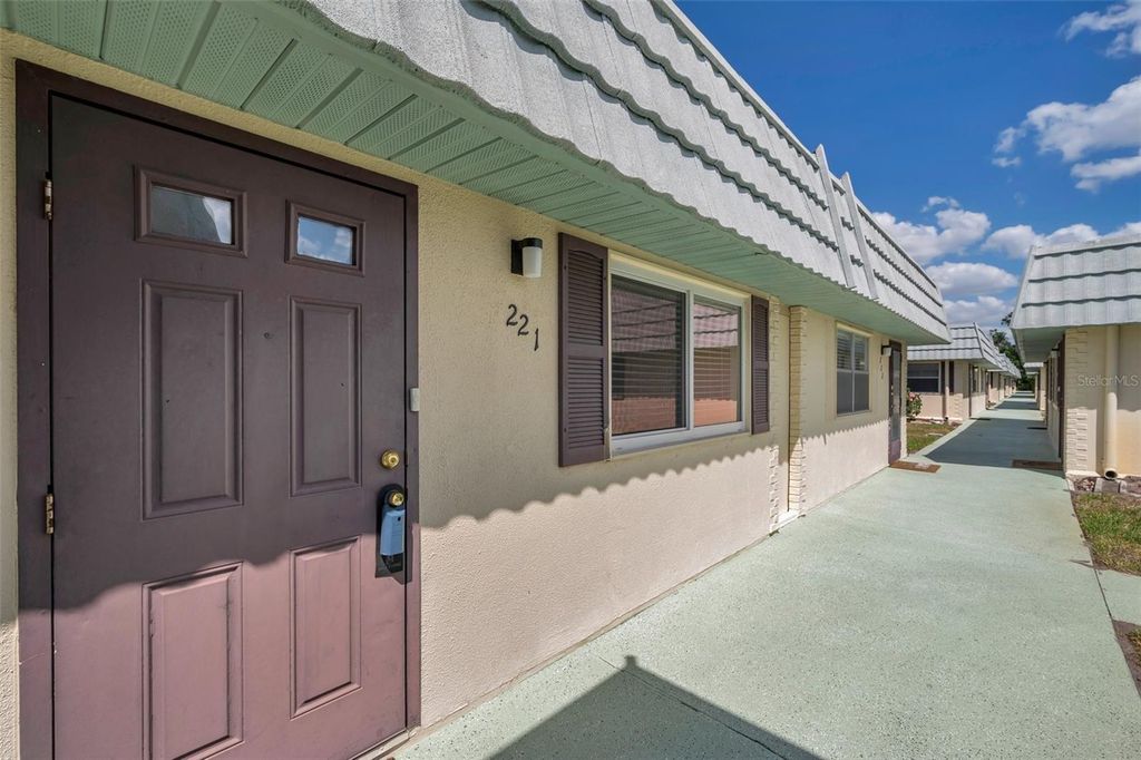 1801 BEDFORD TERRACE 221, Sun City Center, FL 33573