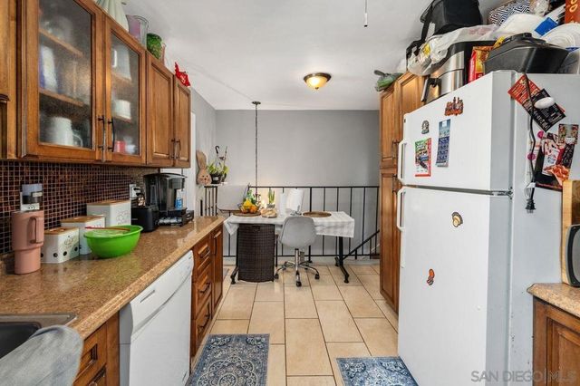 4525 Avocado Blvd, La Mesa, CA 91941
