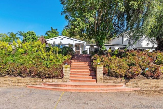 4525 Avocado Blvd, La Mesa, CA 91941