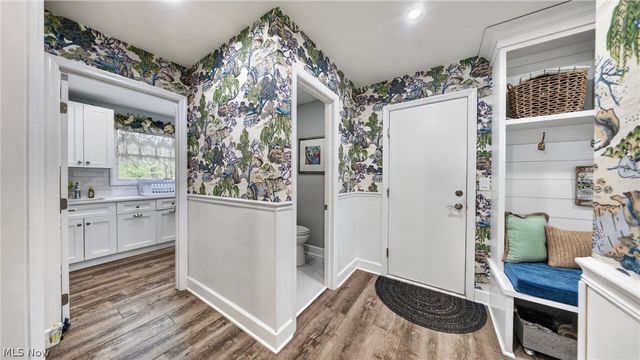 25 Hopewell Trail, Chagrin Falls, OH 44022