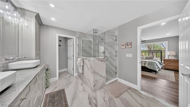 25 Hopewell Trail, Chagrin Falls, OH 44022