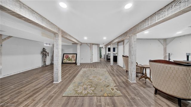 25 Hopewell Trail, Chagrin Falls, OH 44022
