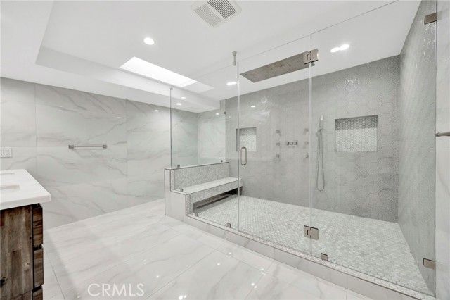 69 Penhill Court, Glendale, CA 91206