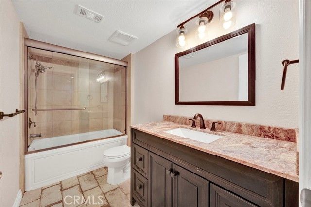 69 Penhill Court, Glendale, CA 91206