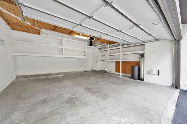 69 Penhill Court, Glendale, CA 91206