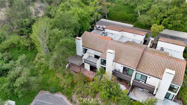 69 Penhill Court, Glendale, CA 91206