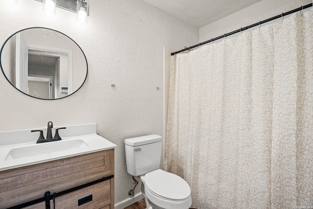 6431 Flatstone Pass, Converse, TX 78109
