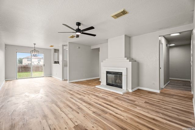 6431 Flatstone Pass, Converse, TX 78109