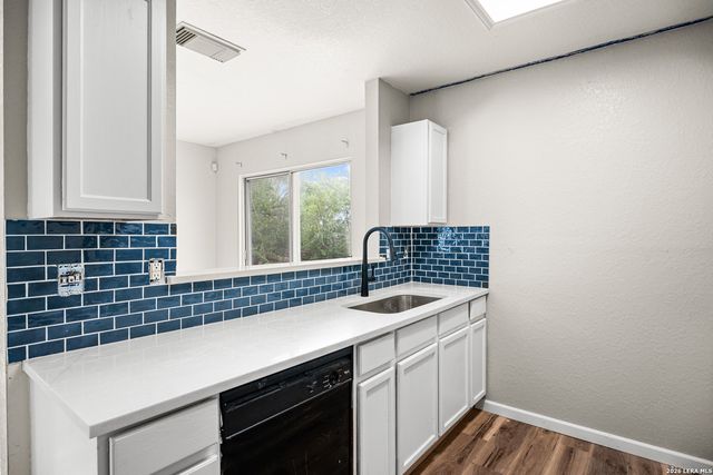 6431 Flatstone Pass, Converse, TX 78109