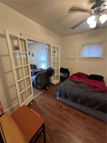 500 Woodward Ave, Stowe Twp, PA 15136