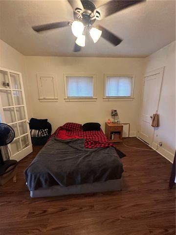 500 Woodward Ave, Stowe Twp, PA 15136