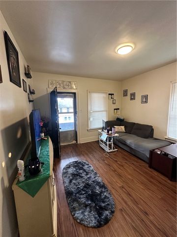 500 Woodward Ave, Stowe Twp, PA 15136